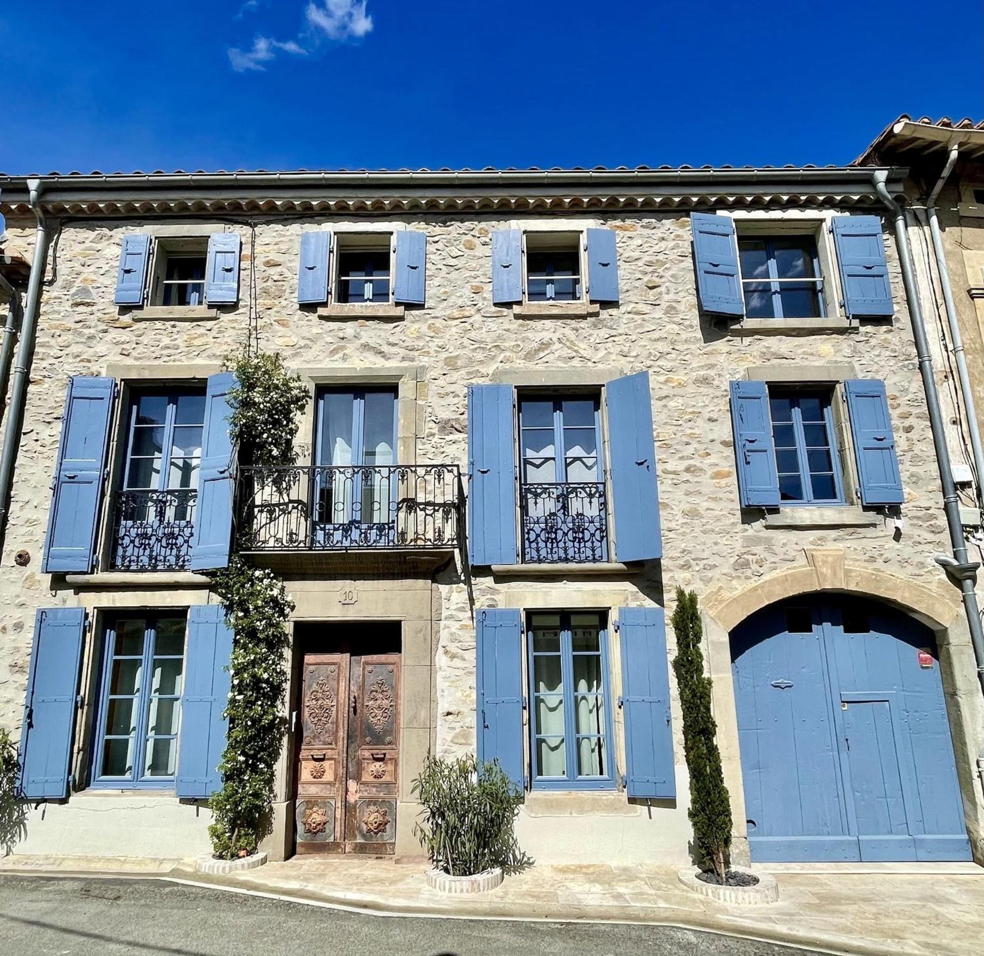 L'Oiseau Bleu Suite Merle Bleu Roubia Exterior foto
